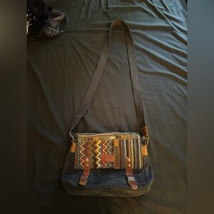 RARE vintage Ruff Ryder Men’s leather and canvas messenger bag with woven strap